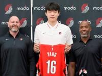九游娱乐官方网站-包含杨瀚森要提高篮板能力否则他很难超越克林根成为首发的词条
