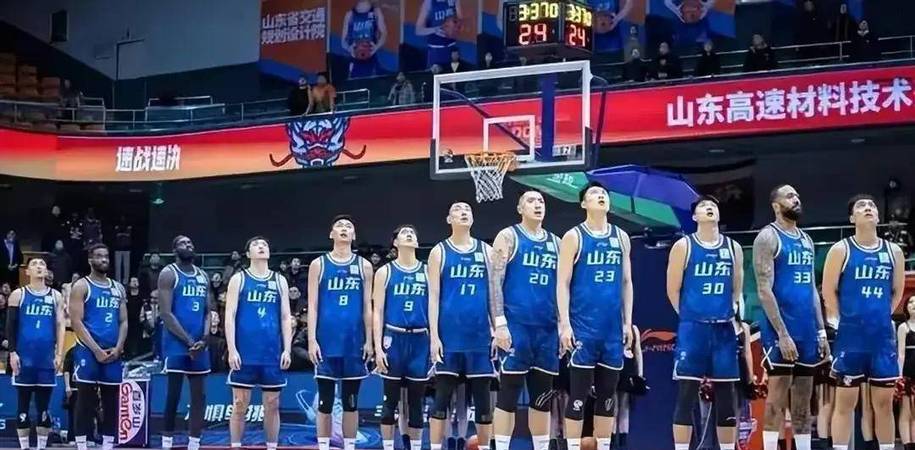 包含关键时刻临危不乱，球员发挥出色，带领球队取胜的词条